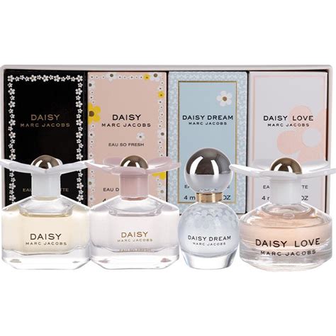 marc jacobs blush perfume|marc jacobs mini perfume set.